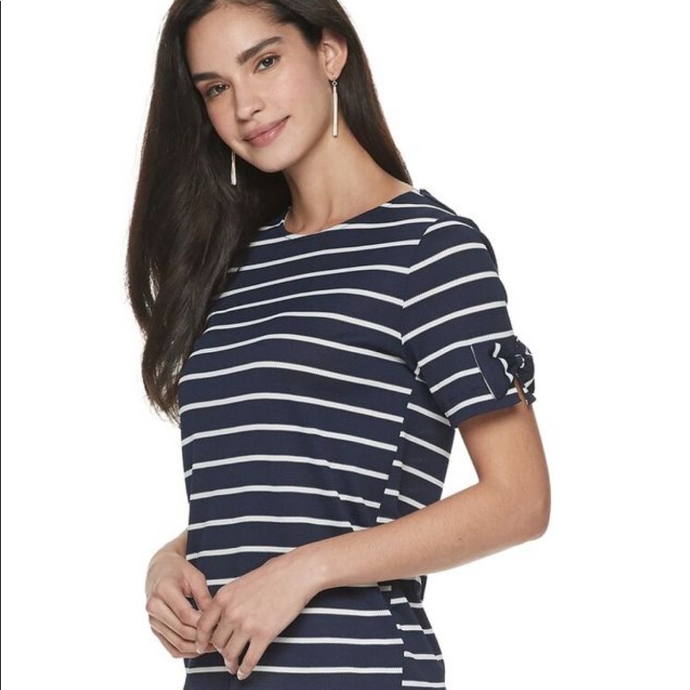 Elle Striped Bow Sleeve Top 🌺